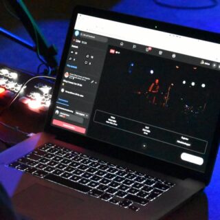 Bärbar dator med musikprogram