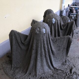 Flera spöken i betong
